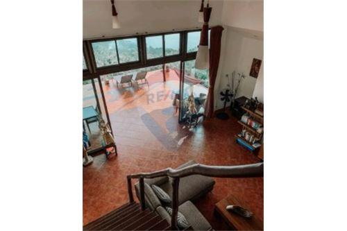 Aow Leuk Koh Tao Land and house for sale second hand